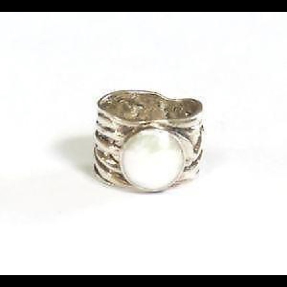 Silpada pearl ring R1542